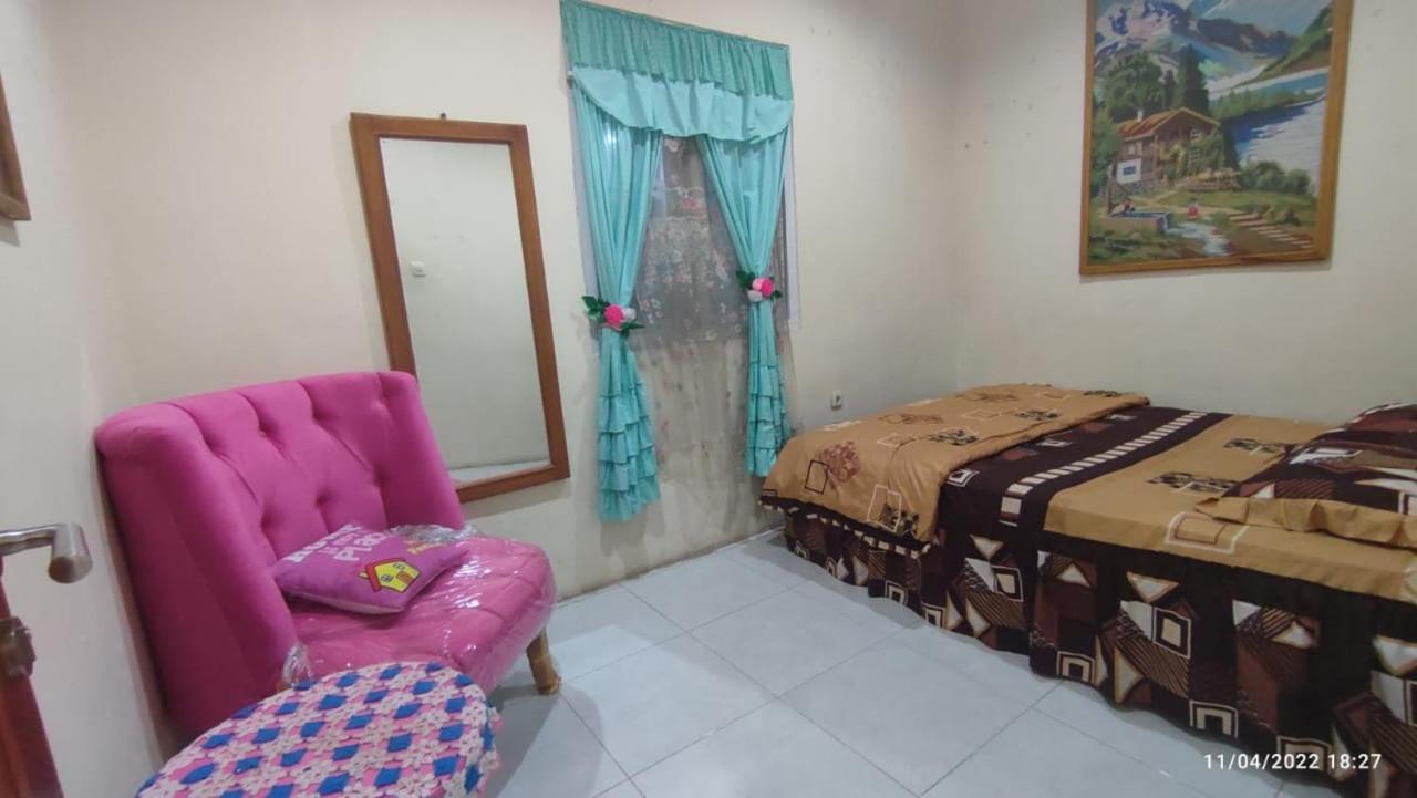 D-Rima Homestay Рутенг Екстер'єр фото